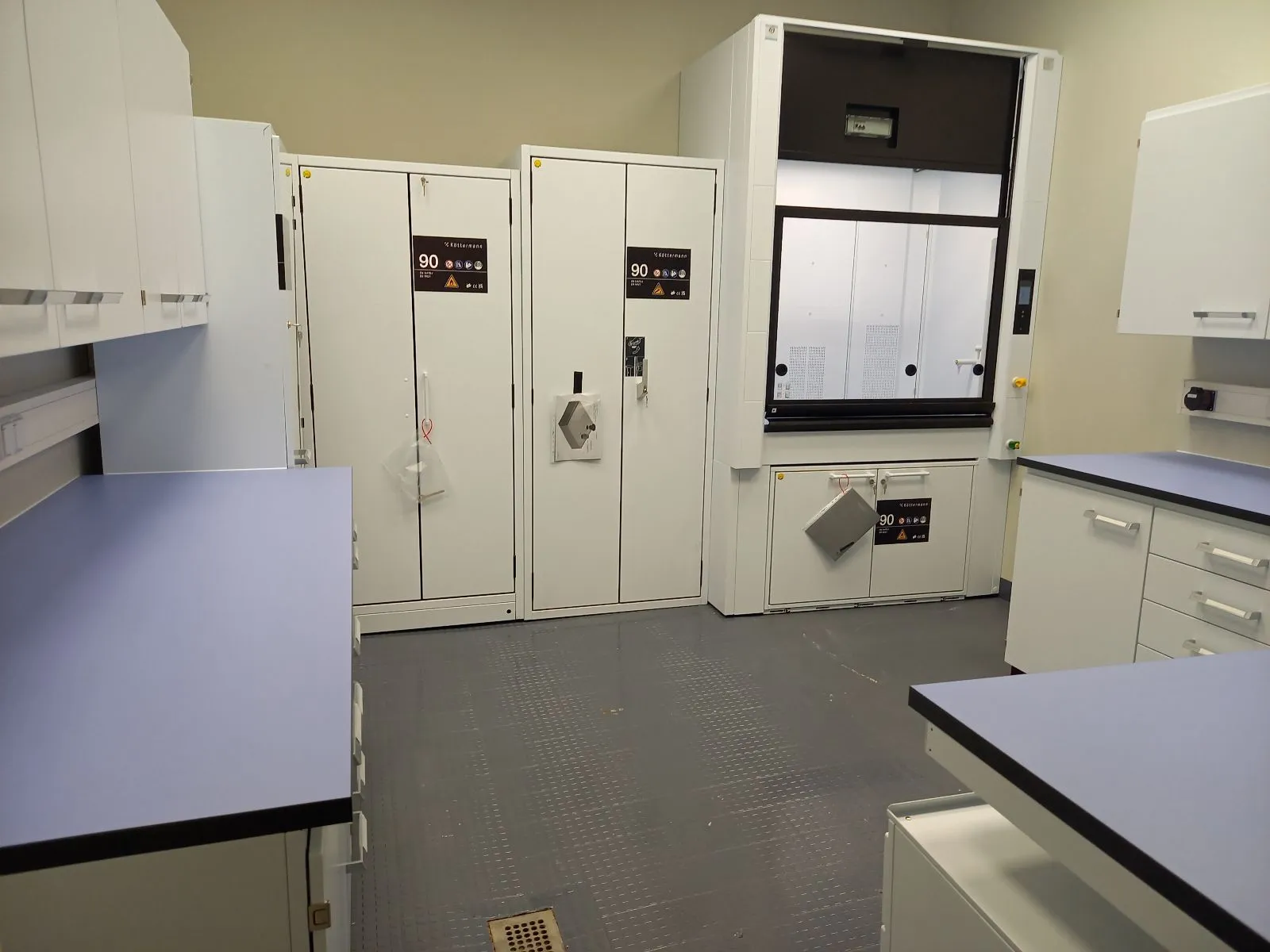 The in-house chemistry lab at NeoCarbon headquarters in Berlin